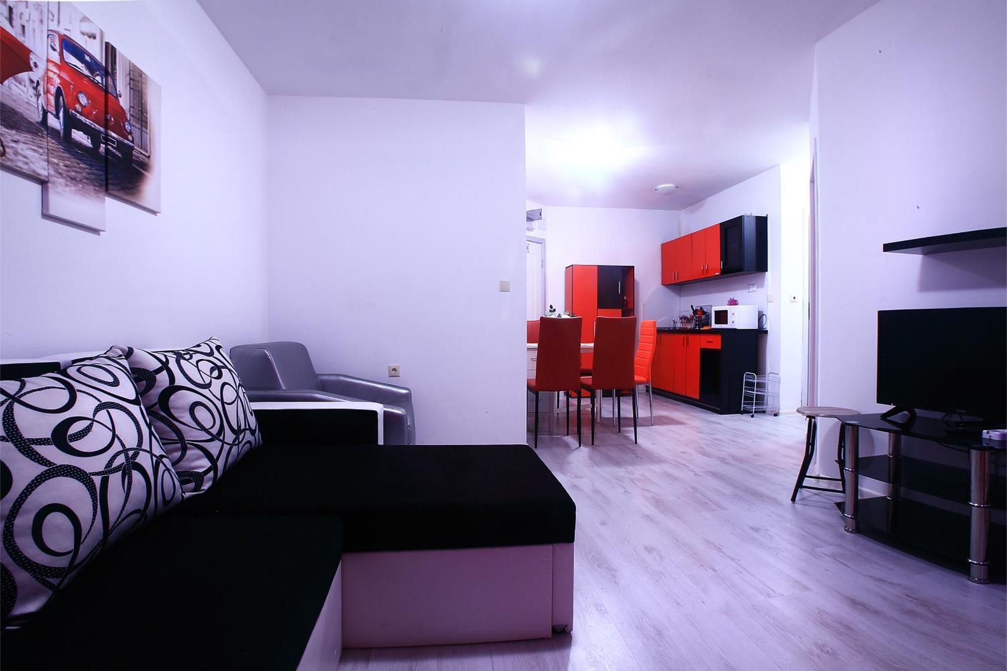 Private Apartment With Parking And Pool Balchik Exterior foto