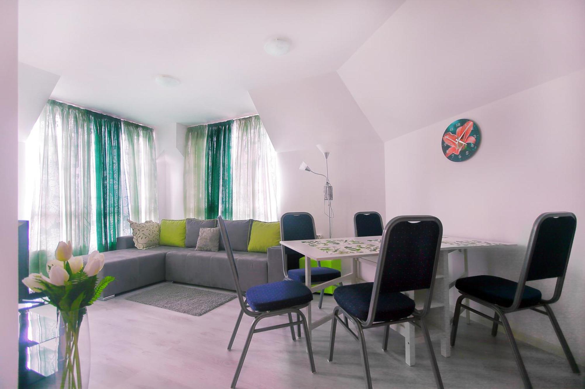 Private Apartment With Parking And Pool Balchik Exterior foto