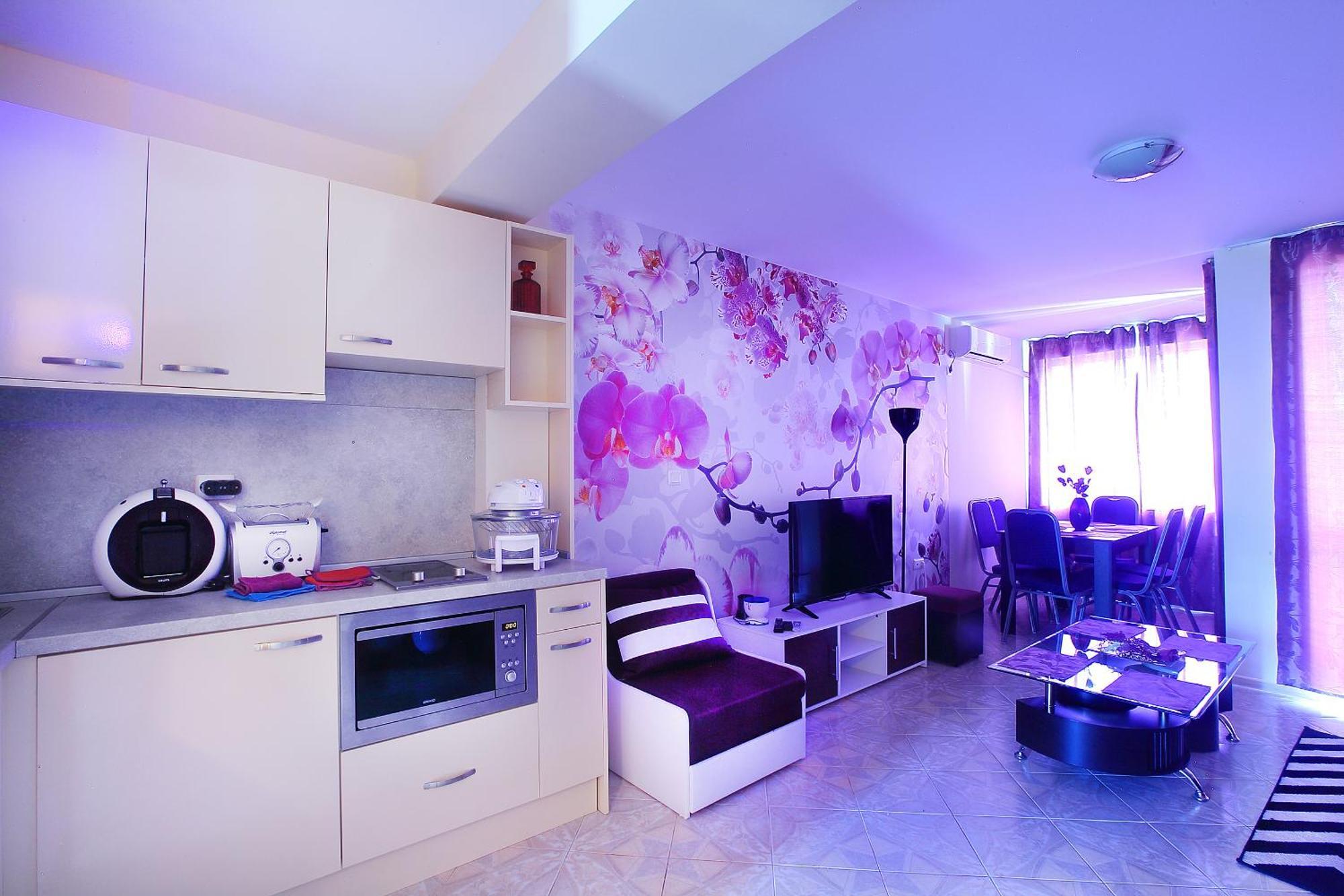Private Apartment With Parking And Pool Balchik Exterior foto