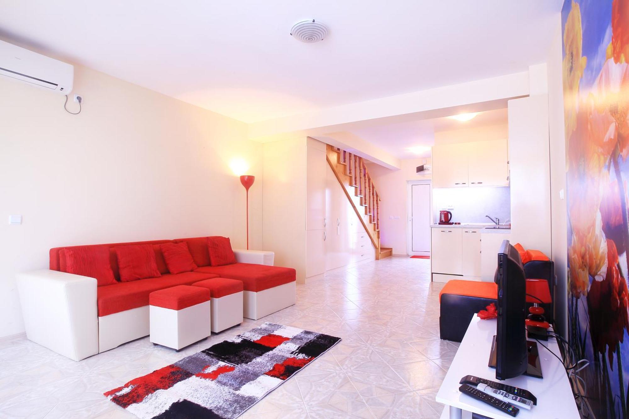 Private Apartment With Parking And Pool Balchik Exterior foto