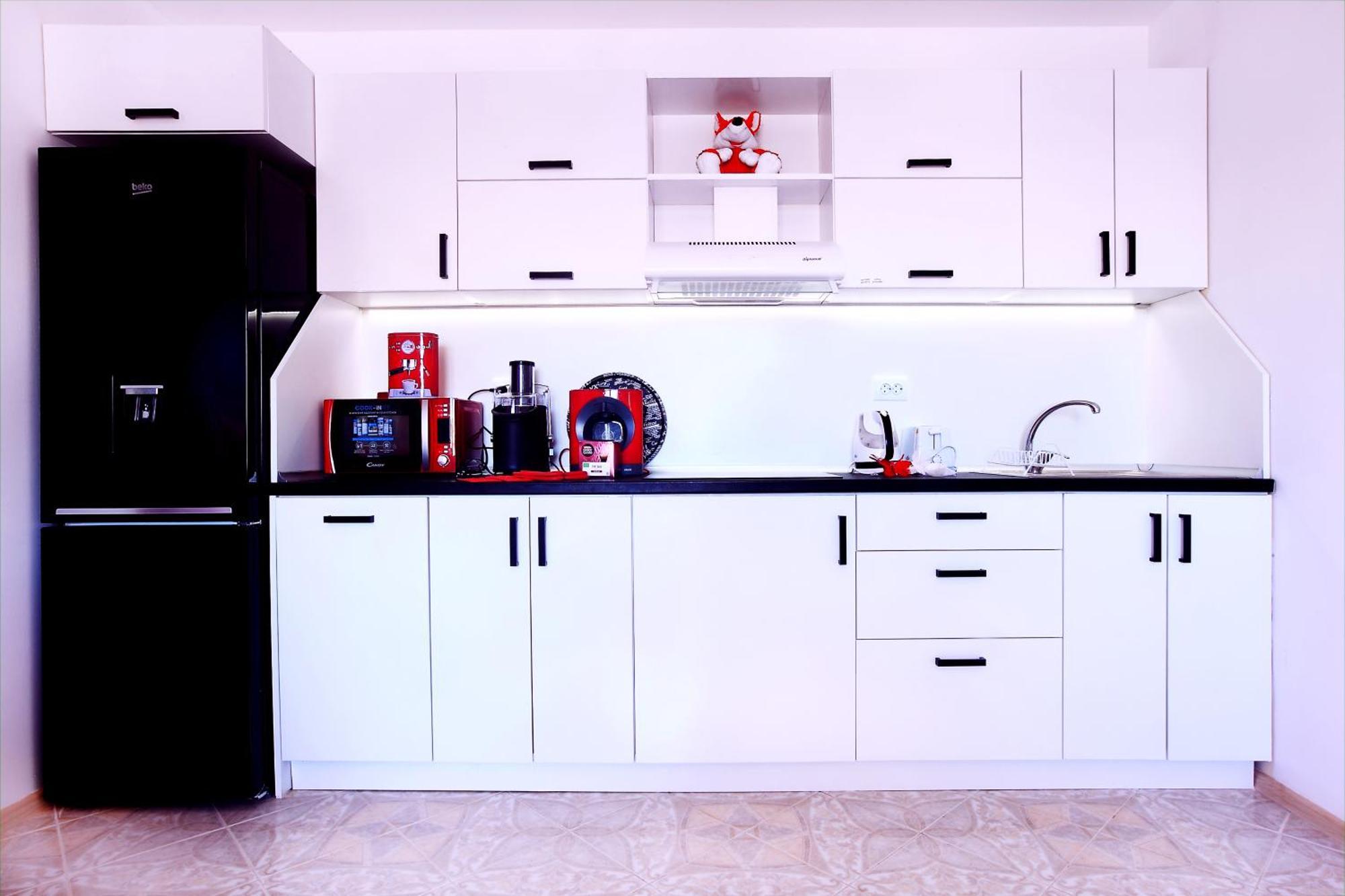 Private Apartment With Parking And Pool Balchik Exterior foto